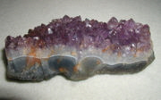 180px-Amethyst_bed_750pix